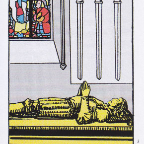 ソード　4　小アルカナ